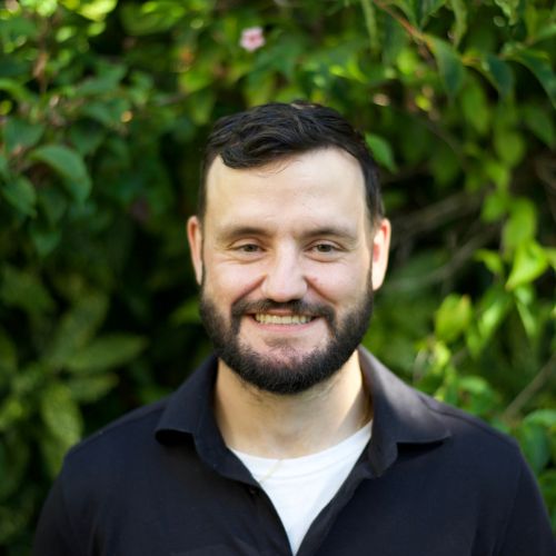 our team travis hache