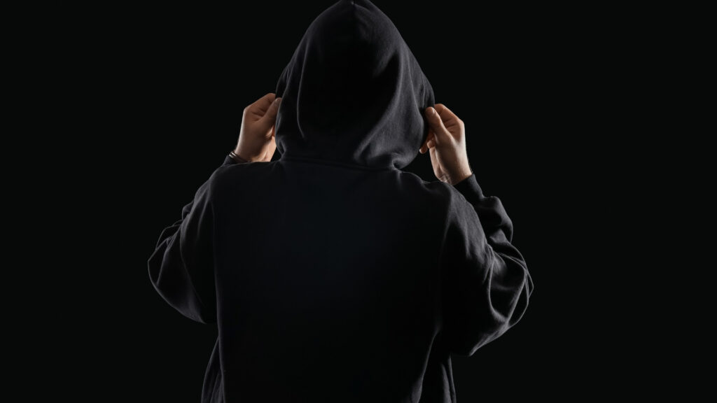 signs of fentanyl use may include poisoning from taking in too much of the substance